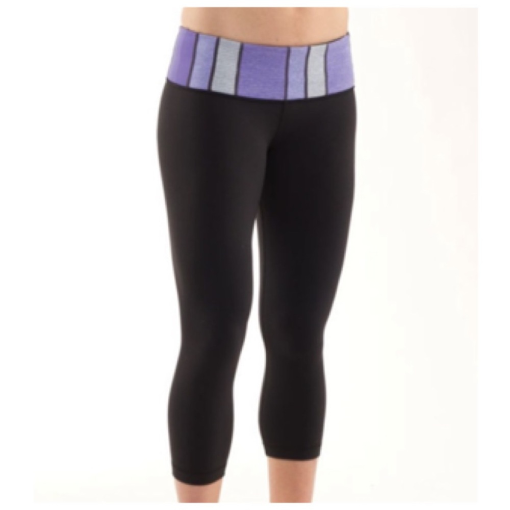 Lululemon Athletica Wunder Unders Pique Waistband Purple Stripe Cropped Size 6